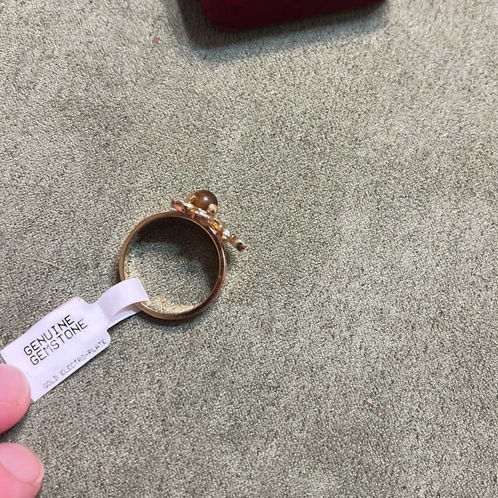 NWT Gold Electro Plated Fashion Ring with Genuine Tiger Eye Gemstone ~ Size 7 - Picture 2 of 2